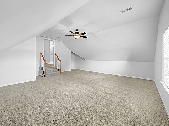 5th image of 3227 Bilbrey Dr