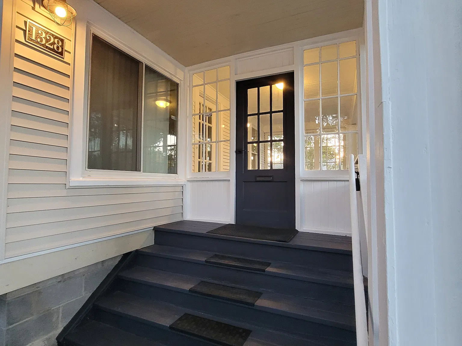 3 bed, 1175 sqft, $1,975 — Photo 4