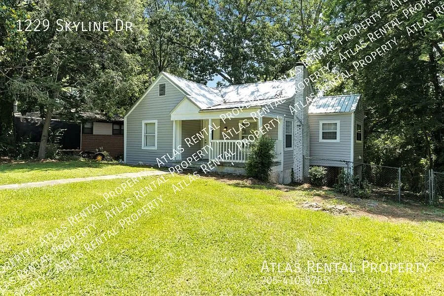 Building Photo - 1229 Skyline Dr