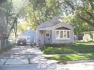 937 7th St SE, Mason City, IA 50401