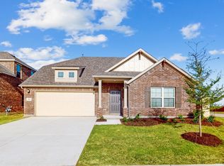 409 Eaton Dr, Justin, TX 76247