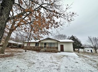 1105 Turpin Ln, Tahlequah, OK 74464