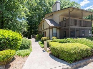 1203 Woodcliff Dr, Sandy Springs, GA 30350