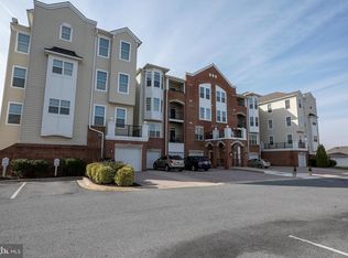 8615 Fluttering Leaf Trl UNIT 204, Odenton, MD 21113