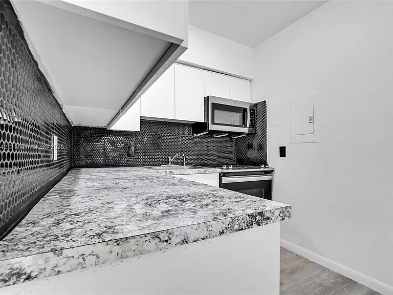 46 NW 62nd St #4 — Photo 3