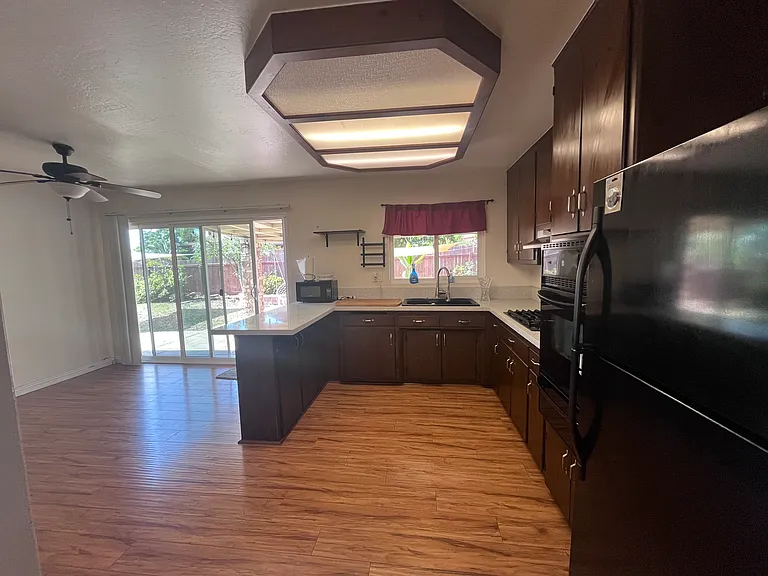 536 Ricebird Dr — Photo 16