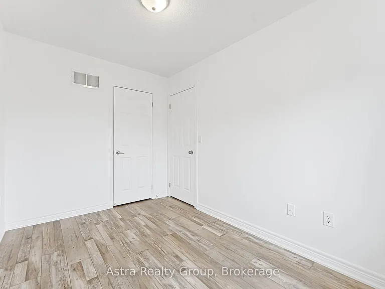 4731 Highway 7 — Photo 39