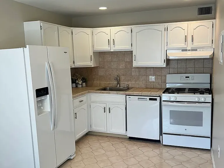 45 Cottonwood Rd — Photo 6