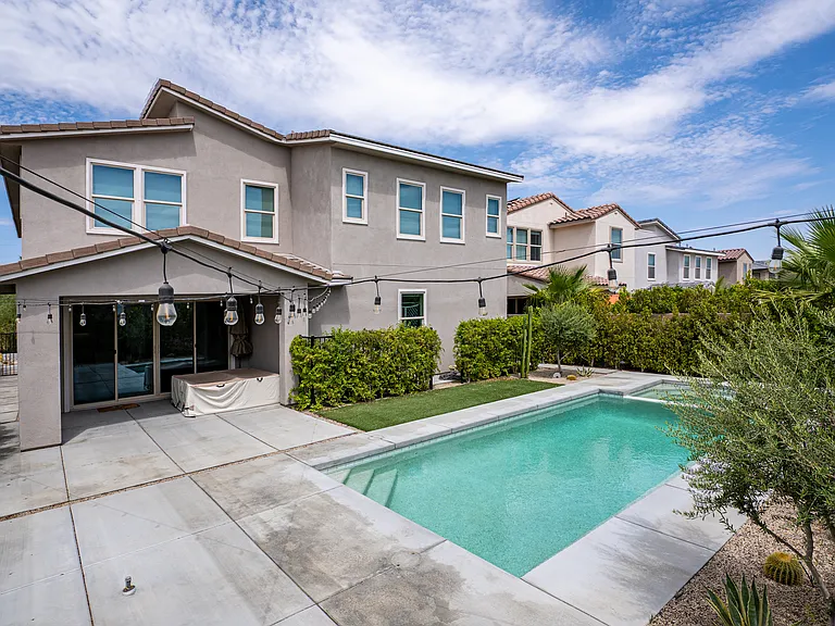 35830 McCarthy St — Photo 33