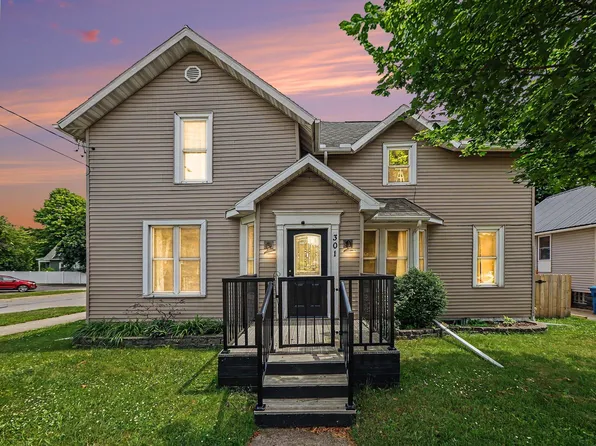 301 Cypress St, Manistee, MI 49660