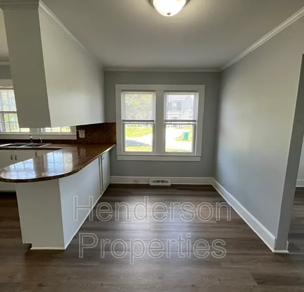 517 Concord Rd — Photo 6