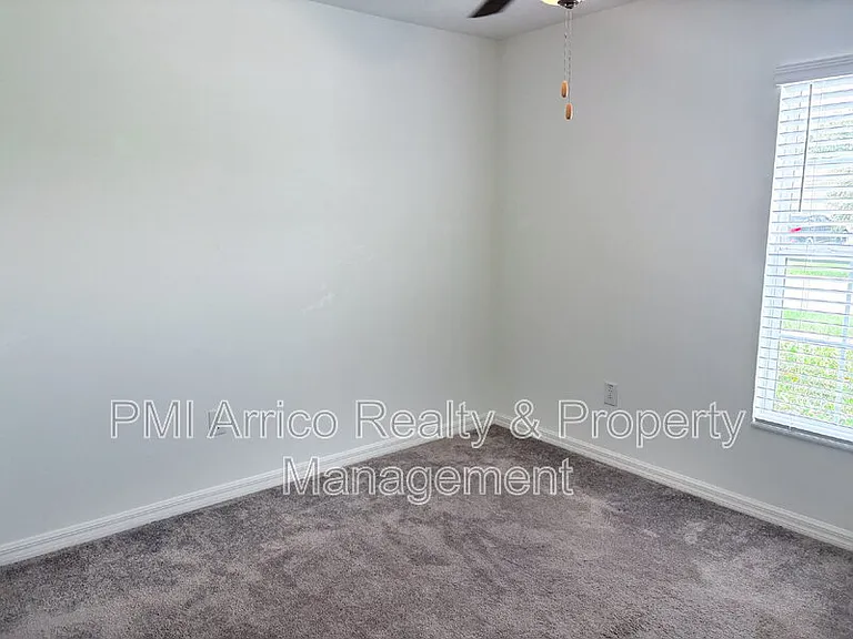 5487 Blue Azure Dr — Photo 17