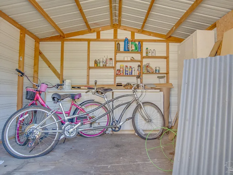 7667 Old Hickory Dr — Photo 38