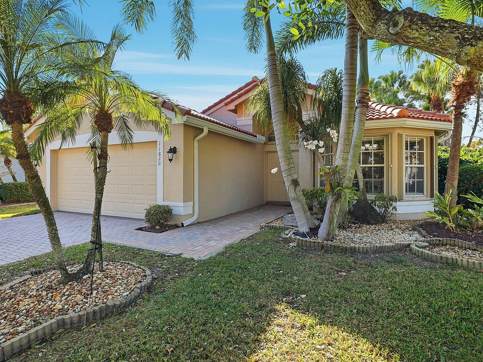 1st image of 11820 Castellon Court
