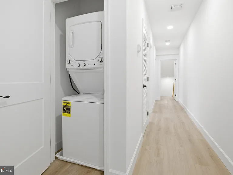 100 W Front St #2B — Photo 10