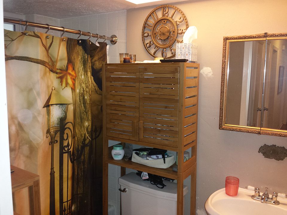 1st image of 28 Puuhina St APT A