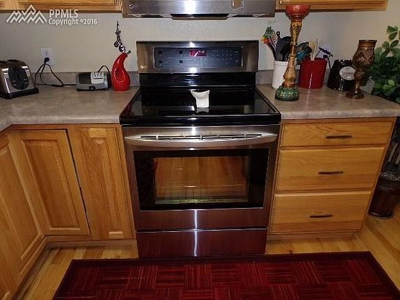 5th image of 5094 Peak Villa Hts