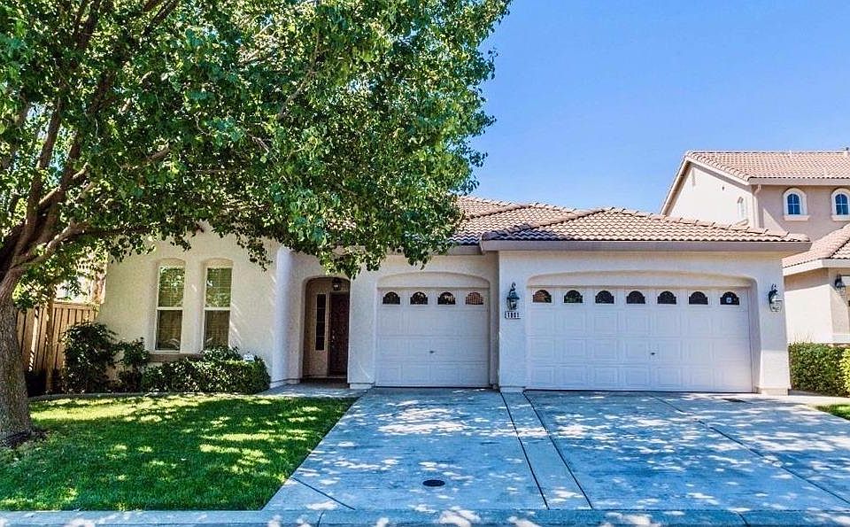 1st image of 1801 San Esteban Cir
