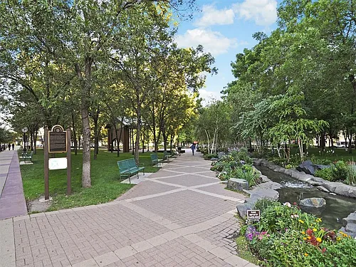 Mears Park Place Photo 1
