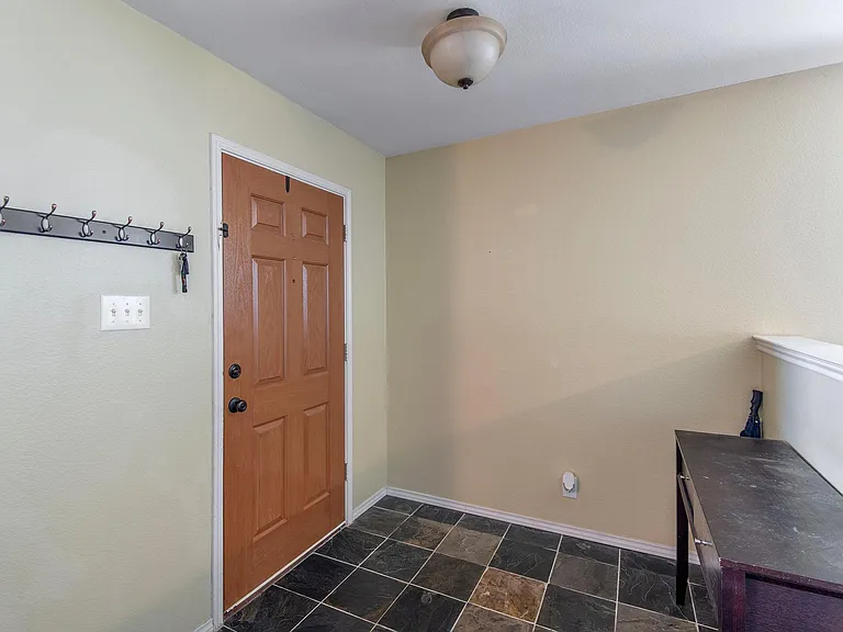 Entry way
