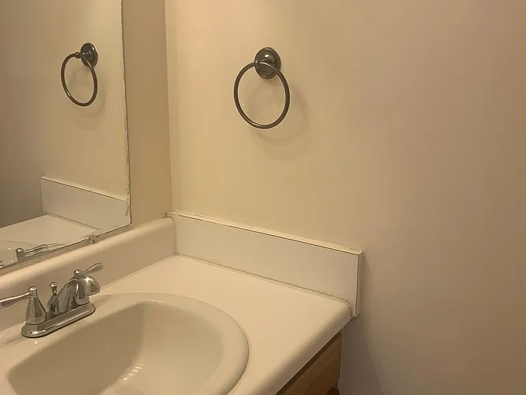 6133 Highcastle Ct — Photo 7