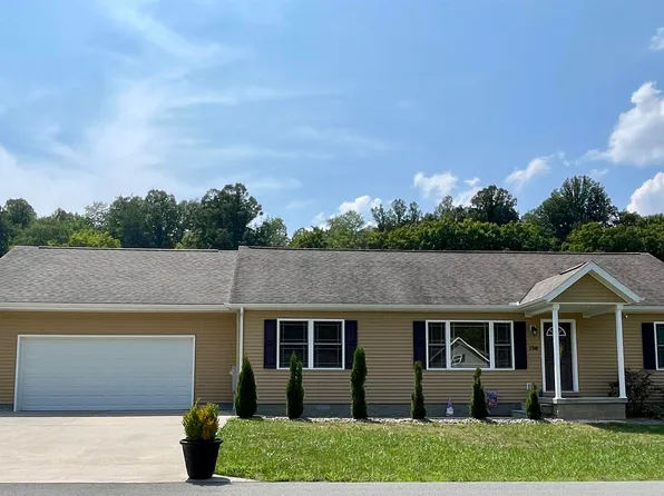 156 Valley Forge Cir, Fairmont, WV 26554