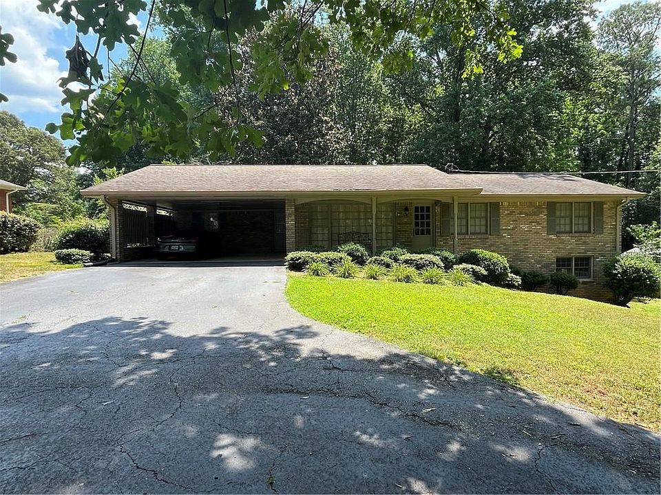 1st image of 2558 Cajun Dr