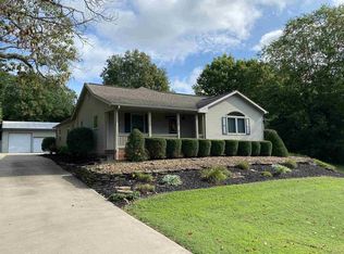 4609 Kuebler Rd, Evansville, IN 47720
