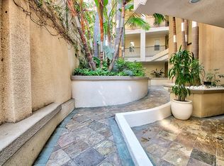 1323 N Sweetzer Ave APT 302, West Hollywood, CA 90069