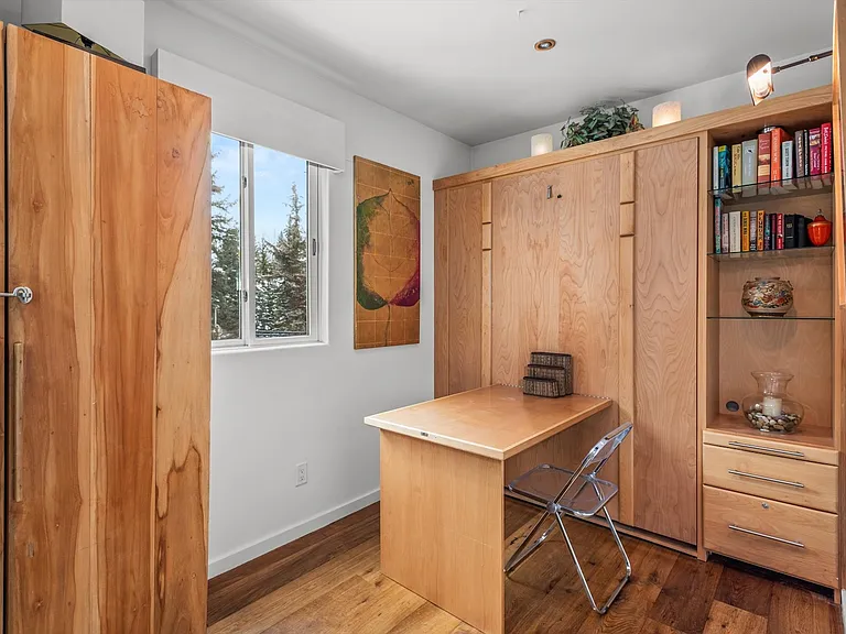 210 E Hyman Ave #1 — Photo 12