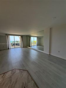 10275 Collins Ave APT 420, Bal Harbour, FL, 33154