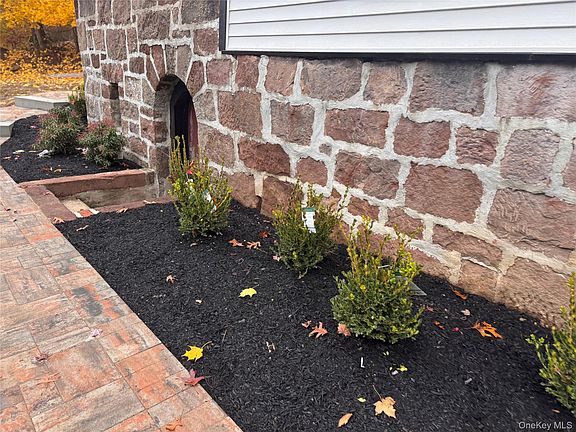 3rd image of 263 S Mountain Road #New City, NY 10956