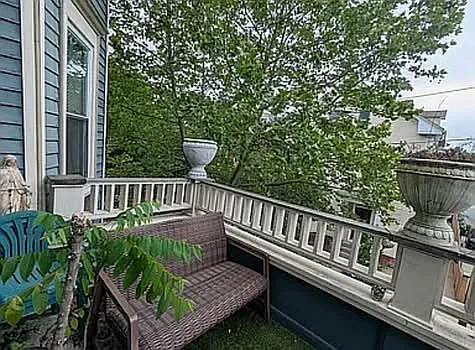 29 Brighton St #3 — Photo 5