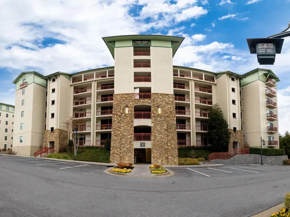 212 Dollywood Ln Unit 355, Pigeon Forge, TN 37863