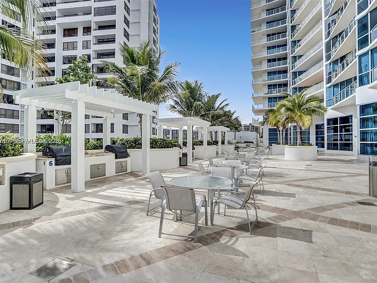 3101 S Ocean Dr #1106 — Photo 30
