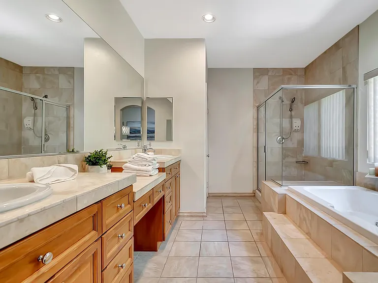 19301 Lavi Ct — Photo 16