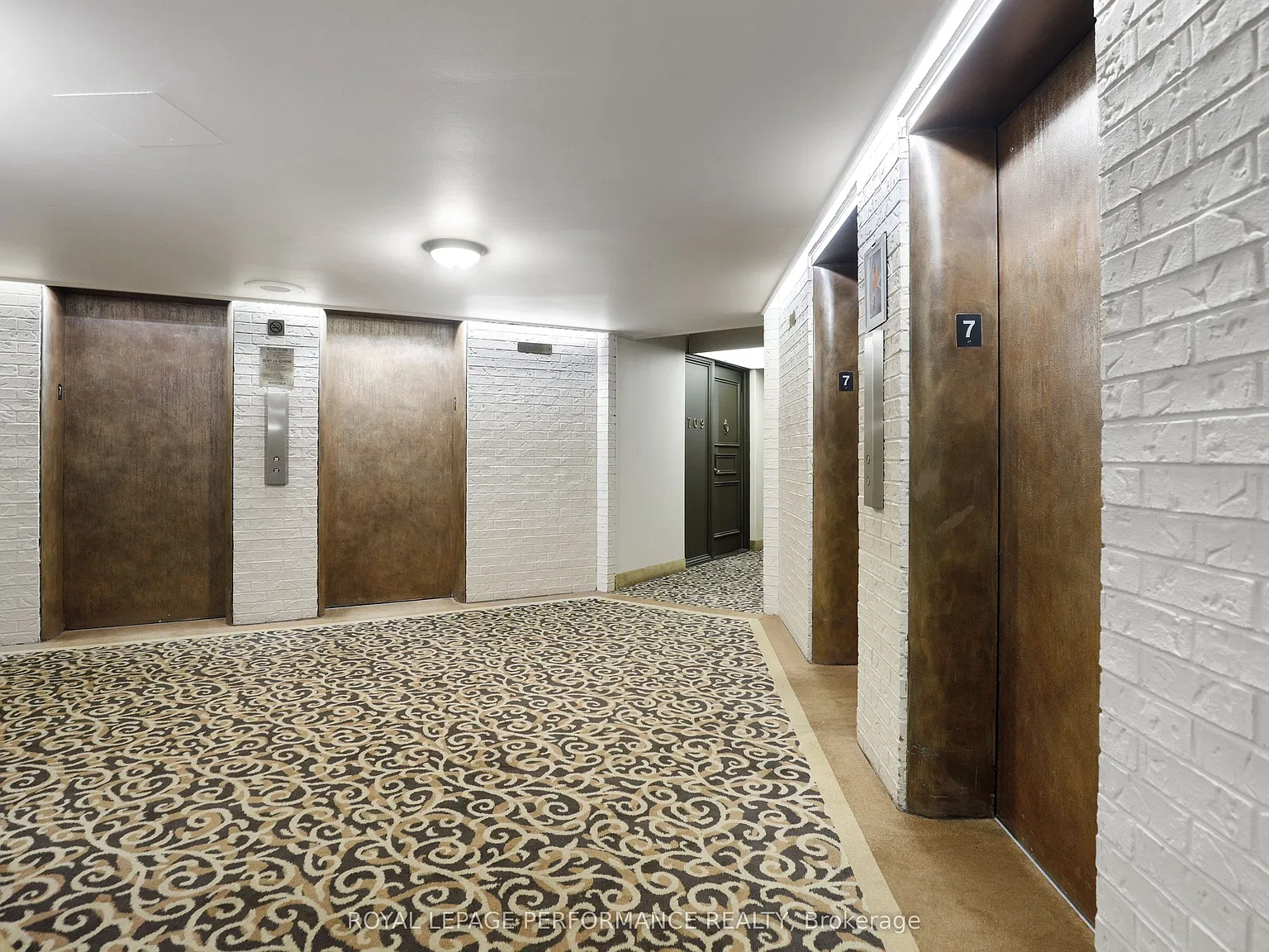 2 bed, $2,800 — Photo 2