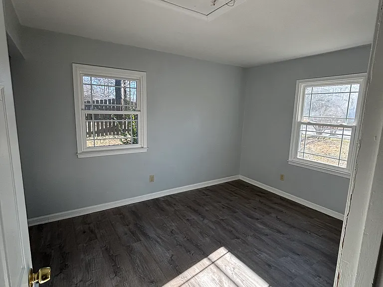 3204 Waterford Dr — Photo 9