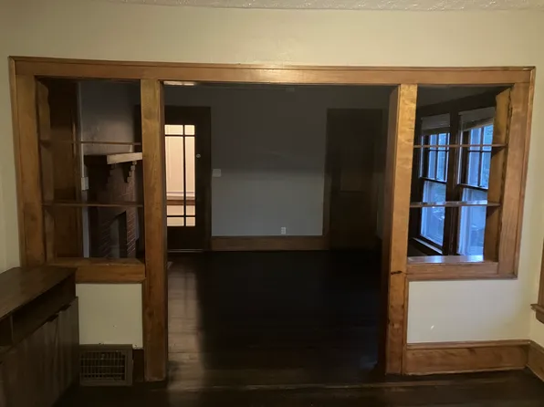 7103 Lawn Ave APT 2, Cleveland, OH 44102