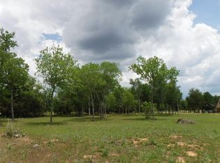 104 Riverside Dr, Bastrop, TX 78602