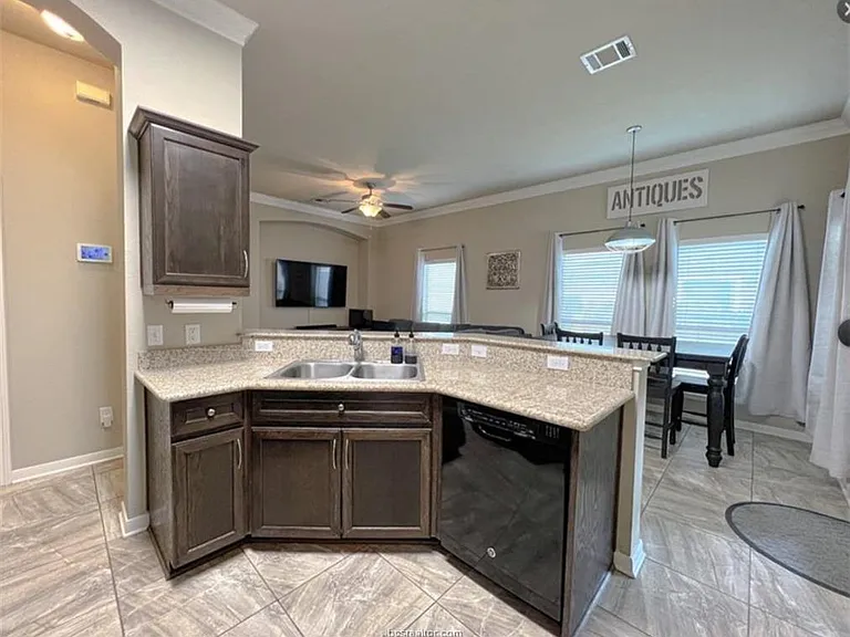 244 Fieldstone Pl — Photo 10