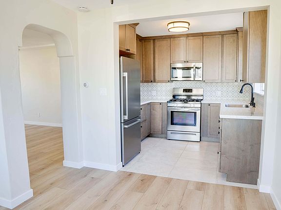 2nd image of 4356-62 38th St #4360