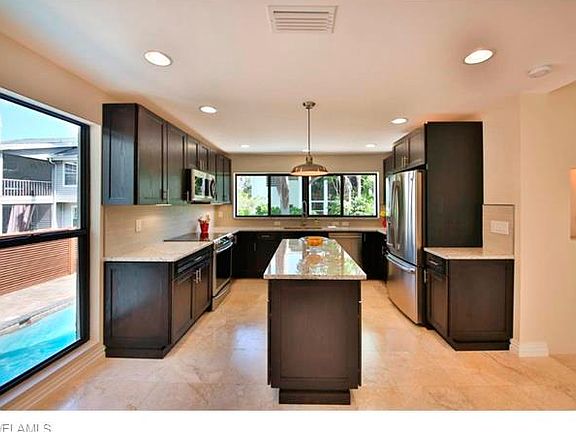 5th image of 1301 Melaleuca Ln