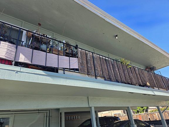 4th image of 4231 Lowell St Unit 14