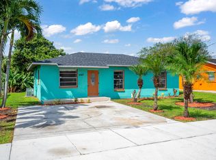 8847 Seville St, Pahokee, FL 33476