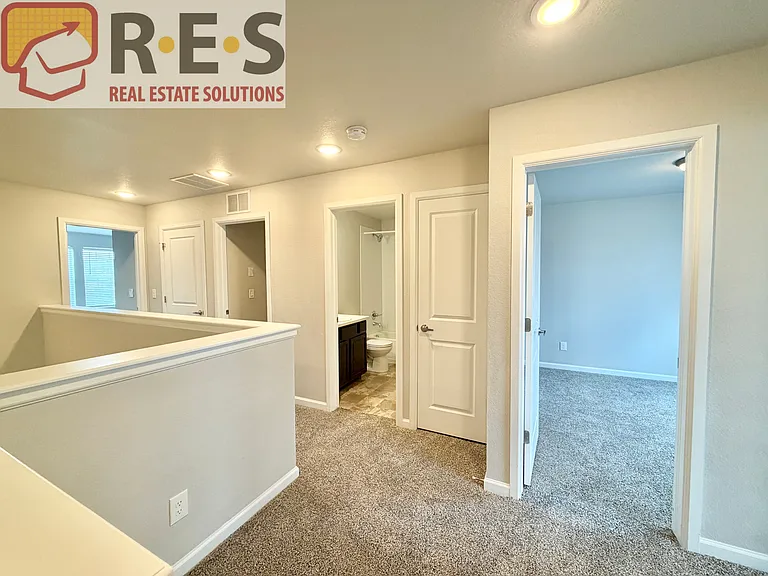 5361 Mountain Vista Hts — Photo 6