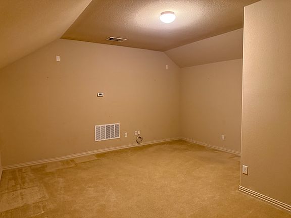 3rd image of 10726 Astoria Dr