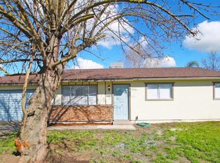 36460 Church Dr, Traver, CA 93673