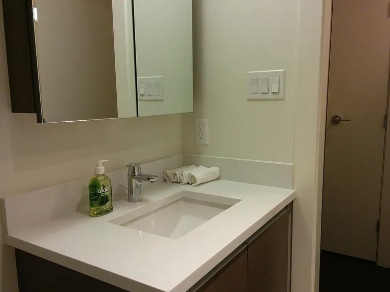 1009 Harwood St #511 — Photo 7