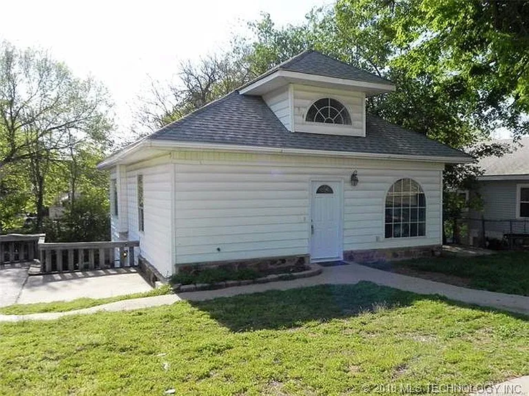 500 N Lincoln Ave #A — Photo 1